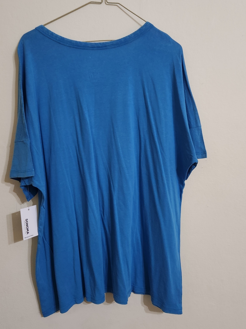 Sonoma Short-Sleeve Tee in Bright Blue - Picture 4 of 6
